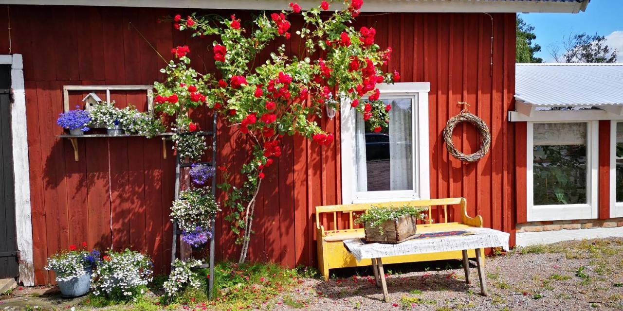 Kinne-Vedum Bed And Breakfast Gotene ภายนอก รูปภาพ