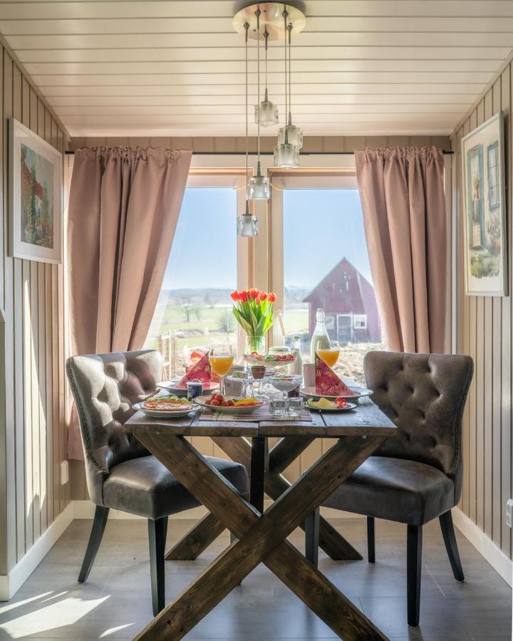 Kinne-Vedum Bed And Breakfast Gotene ภายนอก รูปภาพ