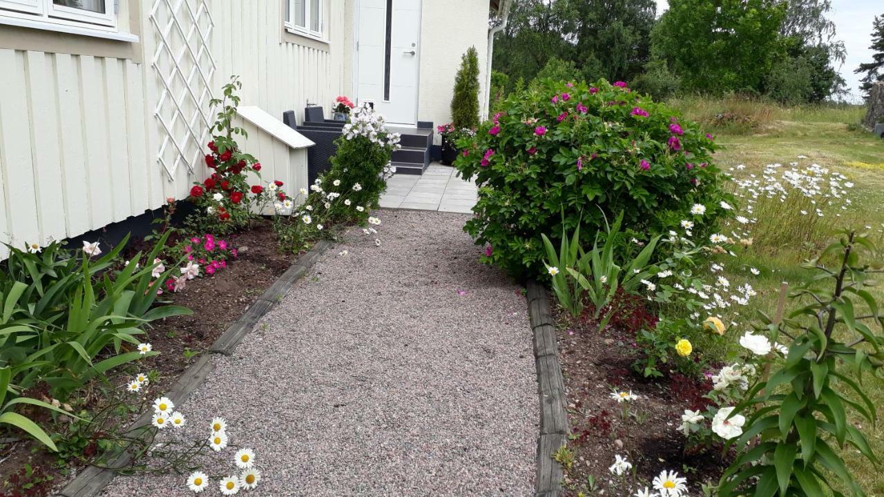 Kinne-Vedum Bed And Breakfast Gotene ภายนอก รูปภาพ