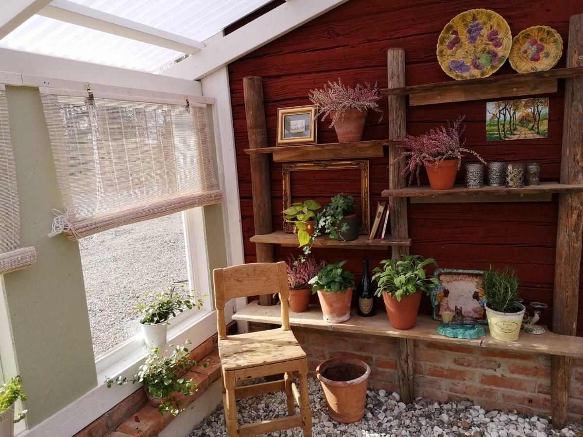 Kinne-Vedum Bed And Breakfast Gotene ภายนอก รูปภาพ