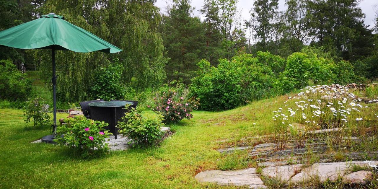 Kinne-Vedum Bed And Breakfast Gotene ภายนอก รูปภาพ